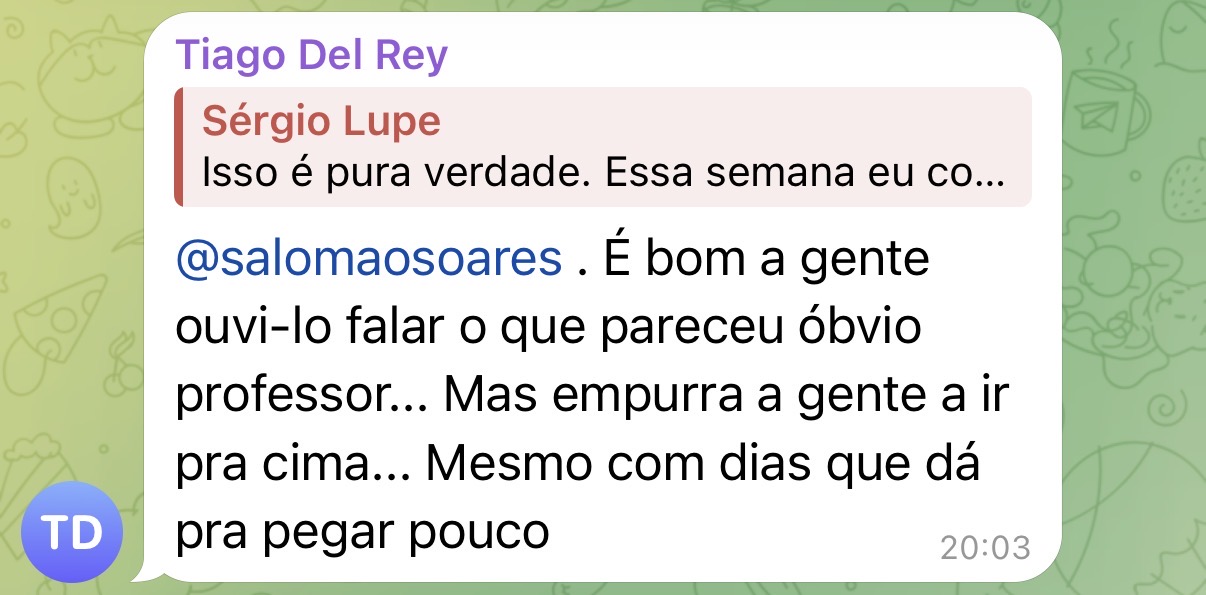 Tiago Del Rey comenta que as aulas empurram o aluno pra cima mesmo nos dias corridos