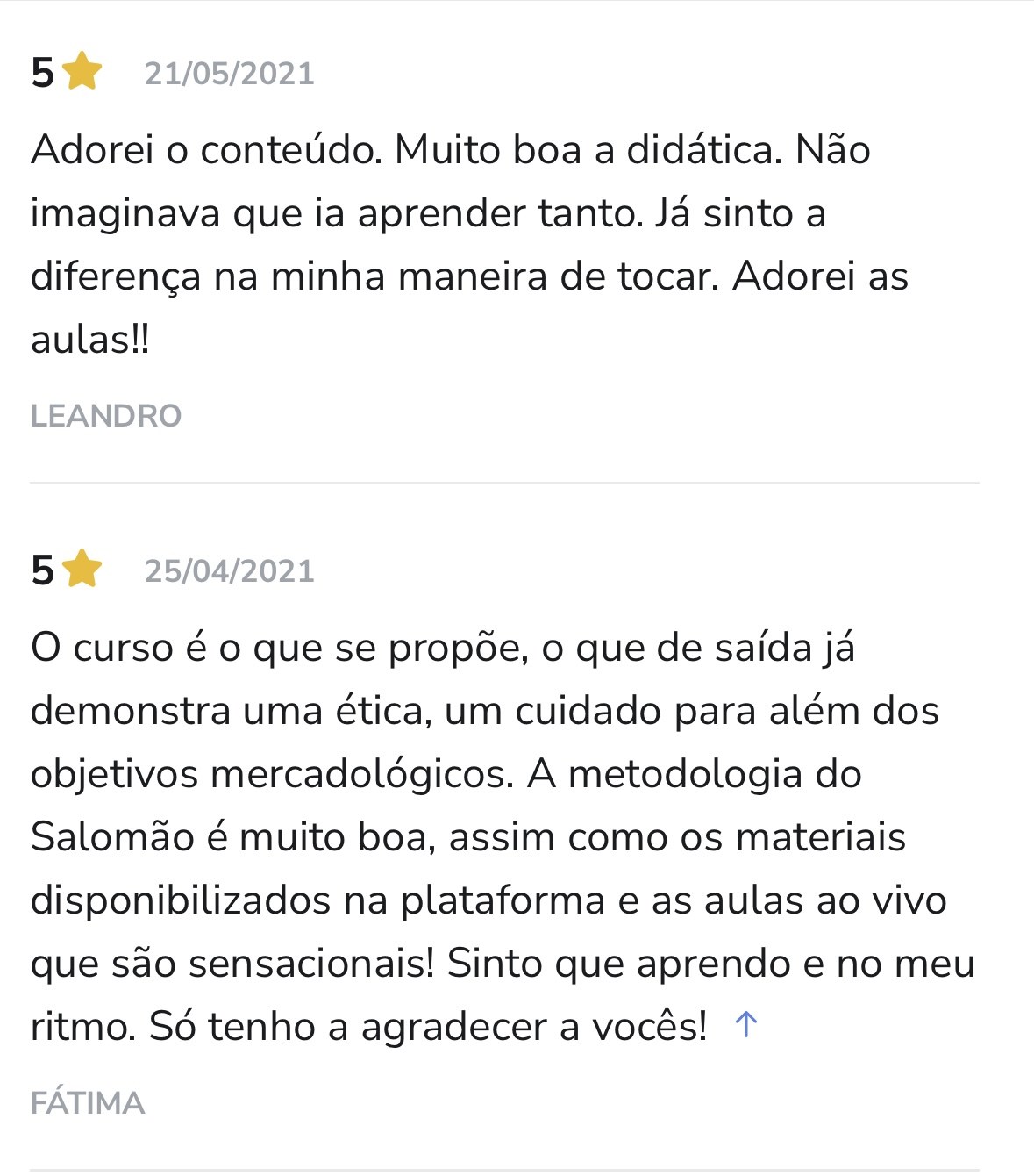 Leandro e Fátima avaliam o curso com 5 estrelas na Hotmart elogiando a didática e as aulas ao vivo