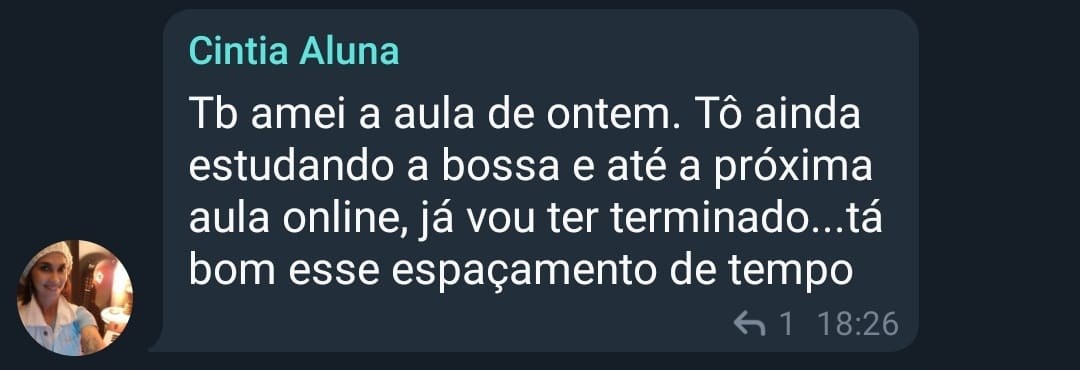 Cintia conta que amou a aula e que o espaçamento entre as aulas ao vivo está bom para estudar