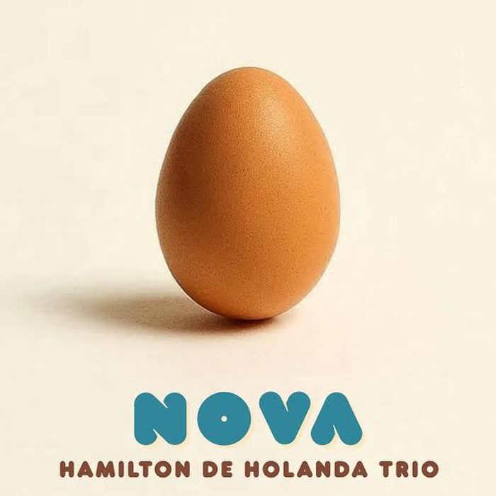 Cover of the album NOVA, by the Hamilton de Holanda Trio