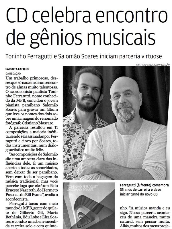 Página do jornal A Tribuna: “CD celebra encontro de gênios musicais”, sobre o disco com Toninho Ferragutti
